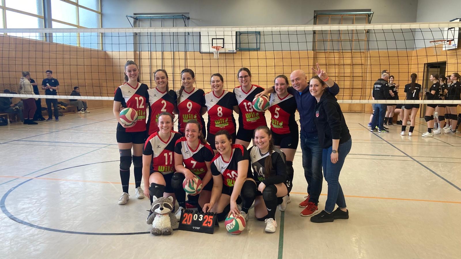 So sehen Sieger aus … unsere Volleyballdamen aus Krettnach/Pellingen siegen zweimal